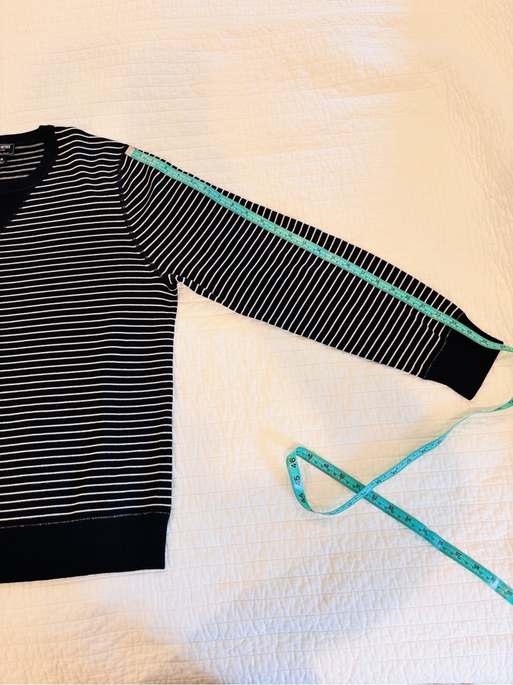 Todd Snyder Cotton-Cashmere Navy & White Striped Crewneck Sweater - Picture 9 of 12